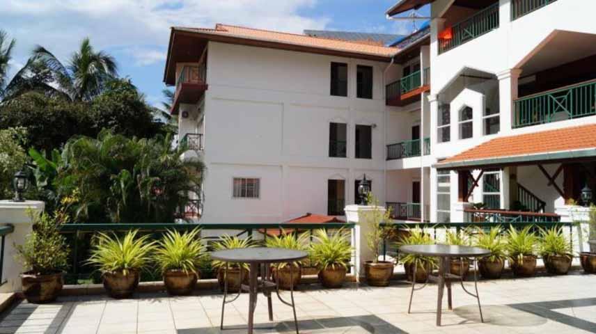 Redac Gateway Hotel