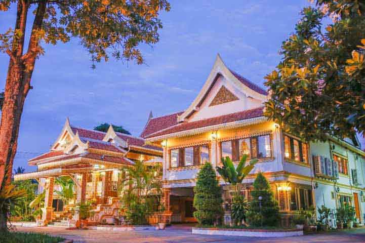 Redac Gateway Hotel