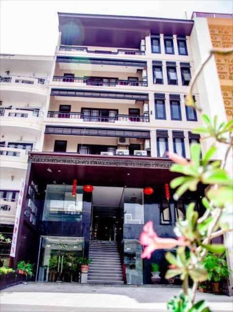 Redac Gateway Hotel