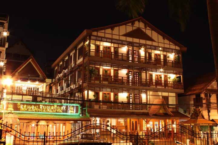 Redac Gateway Hotel