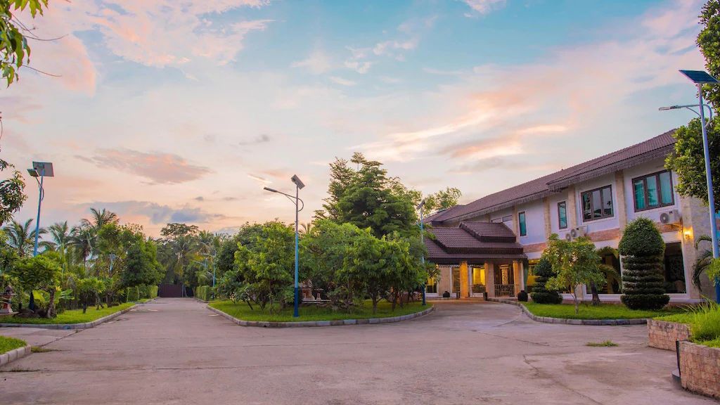 Redac Gateway Hotel